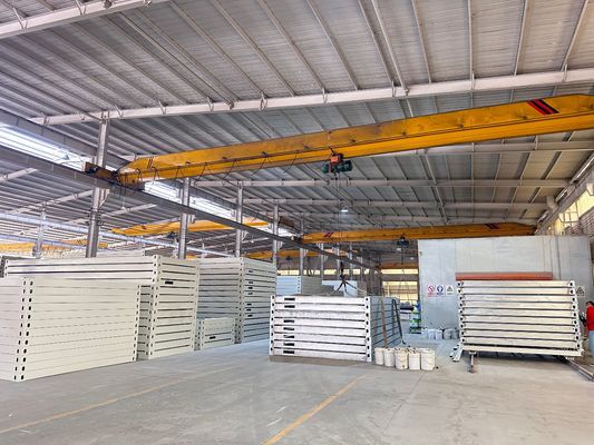 20 ft Sandwich Panel Personalhäuser für Hotel von professionellen von abnehmbaren Containerhaus