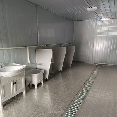 Oberdach wasserdicht vorgefertigte Einzel-Schnellmontage tragbare Toilette aus Behältermaterial