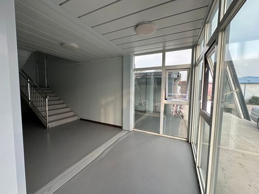 Individuell angepasste Farbe Mobil Wohn Container Haus Das beliebteste Schnell installieren Modularisierte Flat Pack 20ft 40ft