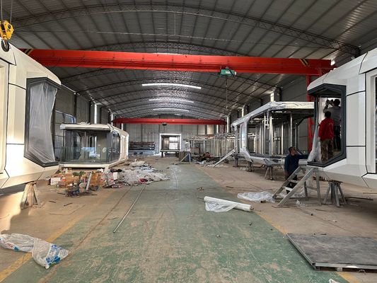 Vernünftiges Design im modernen Stil für den Außenbereich Stahlbehälter Kapsel zu Hause Modularer Kapsel Hotel wasserdicht und feuchtigkeitsdicht