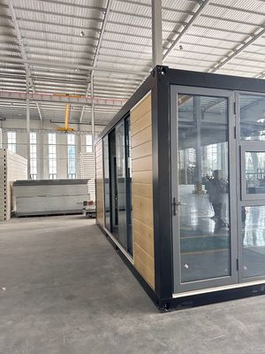 Portable Room Outdoor Einzigartig gestaltetes Stahl Flat Pack Containerhaus mit galvanisierter Stahlstruktur