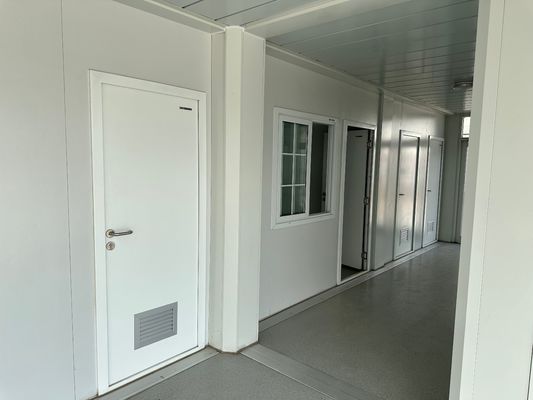 Customized Luxus Stahl Design Flat Pack Container House 20ft 40ft für tragbare Unterkunft
