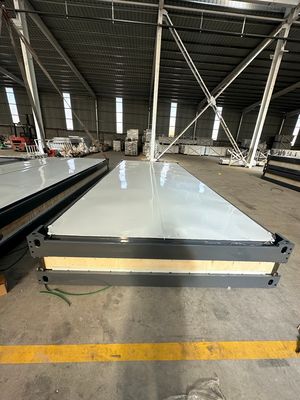Hauptmaterial Galvanisierte Stahlkonstruktion Sandwich-Panel Flat Pack Container Häuser Schalldämmung Modulares Fertighaus
