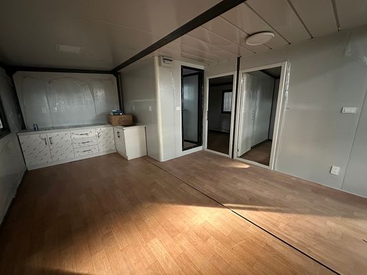 Moderne kleine vorgefertigte, erweiterbare Containerhäuser Klapphaus 20ft 40ft