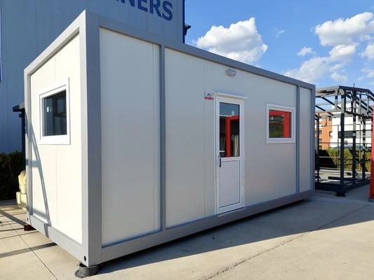 Anpassungsfarbe Einfache Montage Flat verpackt Speicherbehälter Multifunktion Hurrikan-proof Vorgefertigtes Modular-Containerhaus