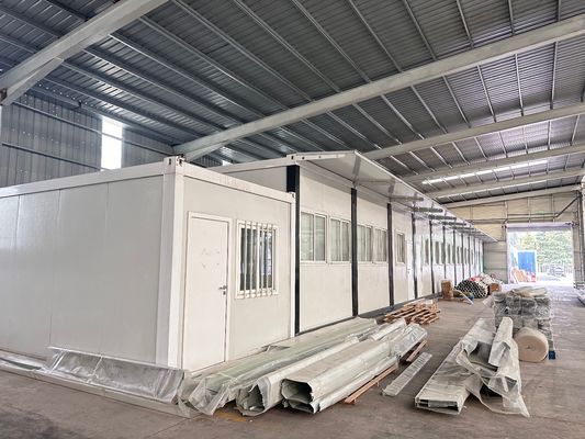 Einfach zu montieren Hochwind-Rating Prefab Haus anpassbar Flexibel montieren Stahl Sandwich-Panel Container Wohnen