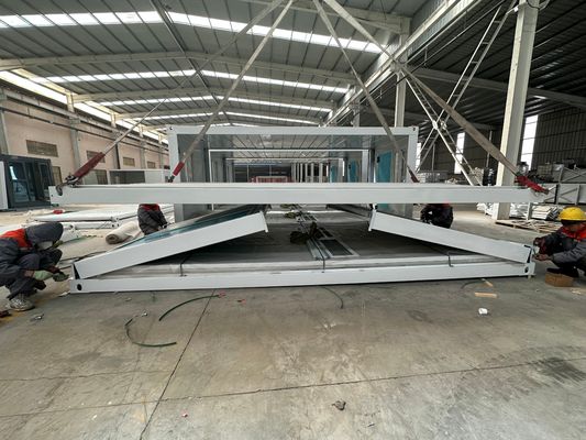 20FT/40FT individuell angepasstes Modularhaus Komfortable Wärme- und Schalldämmung Klappbehälter mit kohlenstoffarmer Energieeinsparung