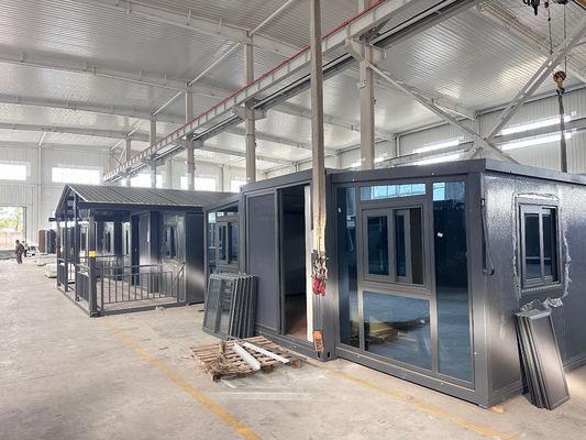Stahl Luxus-erweiterbares Containerhaus 2/3 Schlafzimmer Portable Home für das Wohnen im Freien Klappdesign