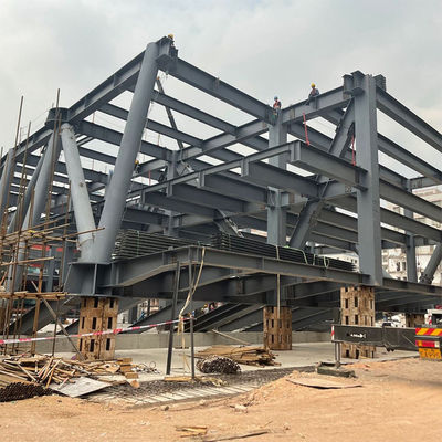 Einfache Installation und gute Preise Fertigstahlkonstruktion Lagerhaus für Q235/Q355 Material