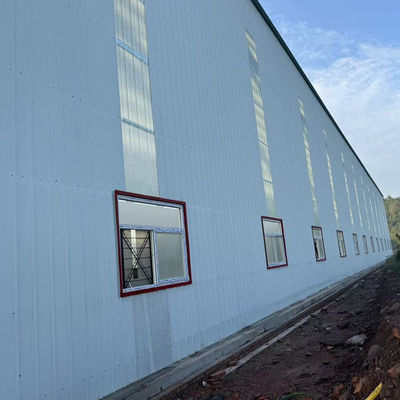 Vorgefertigte Modulhäuser Einfache Installation Stahlkonstruktion Werkstatt Gebäude mit direkter Versorgung und Aluminiumlegierung Fenster