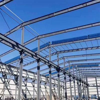 Einfach zu installieren Fertigstahlkonstruktion Metalllager mit Leichtstahl Q345 Q235 Hauptrahmen und Schneidedienst