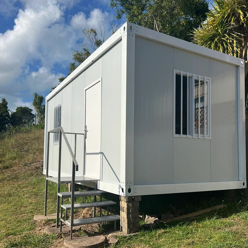 Benutzerdefiniertes Containerhaus Weiß oder benutzerdefinierte Farbe Vorteil Es kann 70% der Bauzeit sparen Verkauf vernünftig