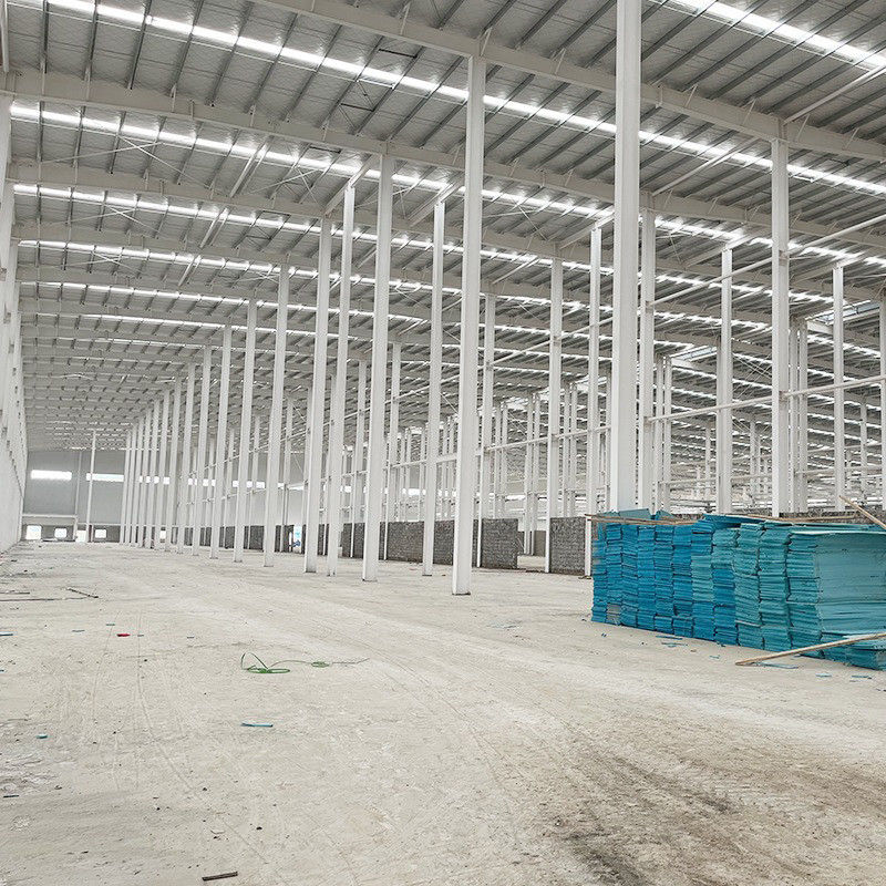Massiv-H-förmiger Stahlbalken kundenspezifischer Stahlrahmen Hangar Werkstatt Lagerhaus mit wasserdichten und Hurrikan-sicheren Eigenschaften